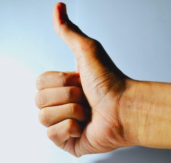 thumb-up-best-thumb-605738.jpg